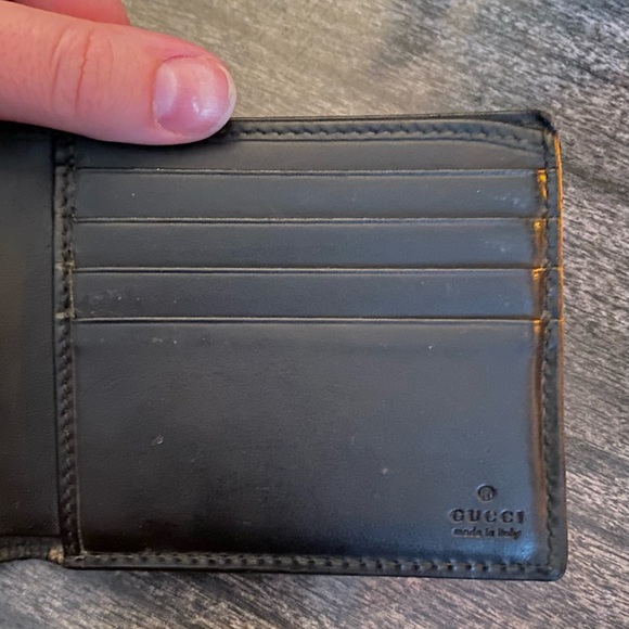 Gucci Wallet - Picture 4 of 4